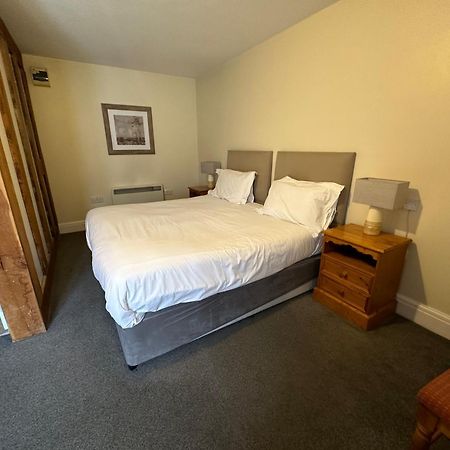 The White Hart Hotel Welwyn Kültér fotó
