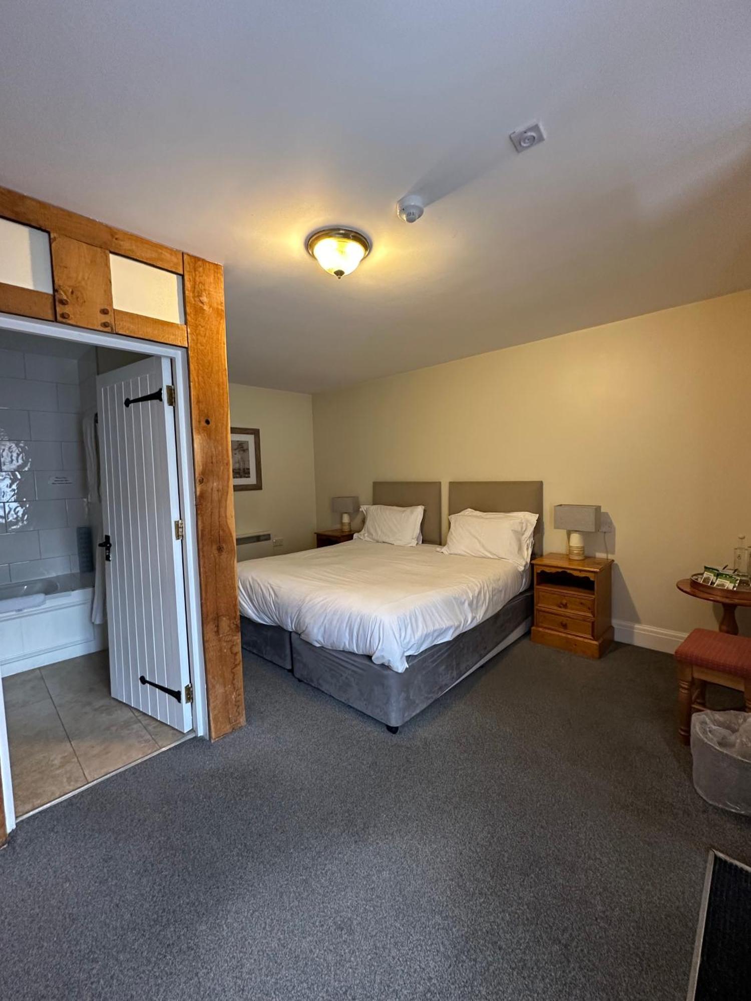 The White Hart Hotel Welwyn Kültér fotó